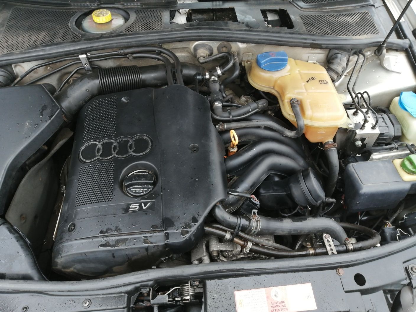 Audi a4 1.8 125 hp