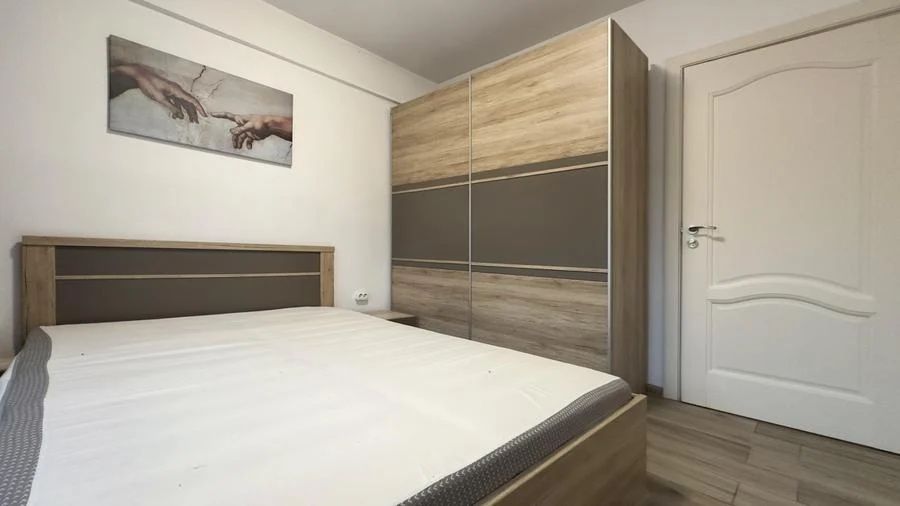 Apartament 3 camere de inchiriat | Termen lung | Zona Faleza Nord