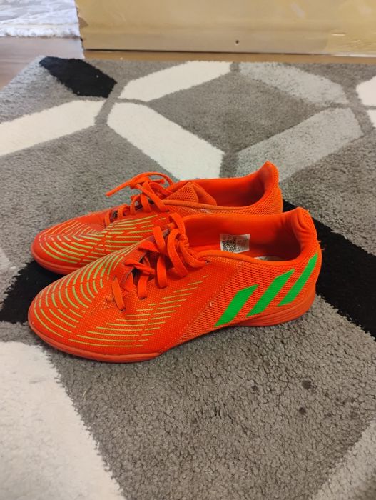 Ghete adidas predător