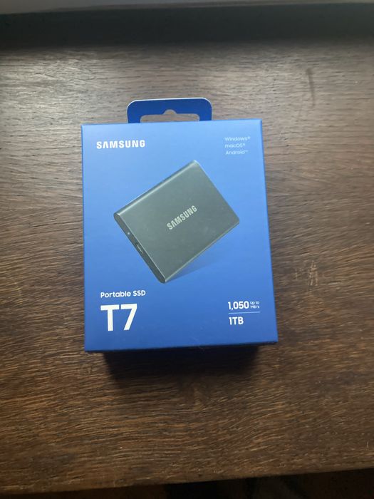 Samsung T7 1 TB external SSD външен хард диск Самсунг
