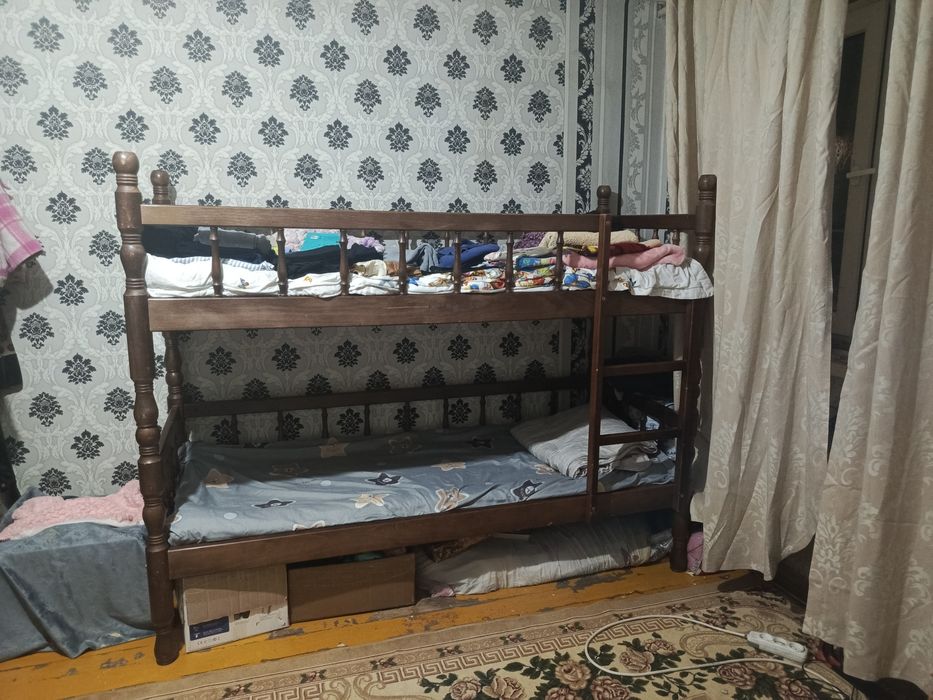 Детиски крават двух этаже