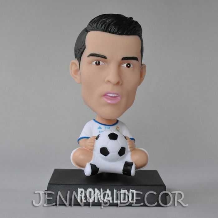 Фигура,играчка на Cristiano Ronaldo, люлееща се глава, Сувенир Ronaldo