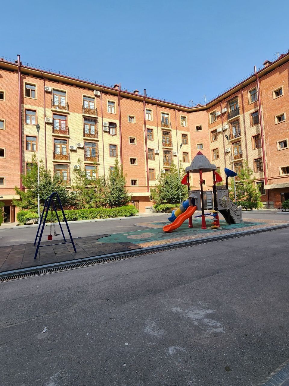 Сергели новостройки "Golden house"