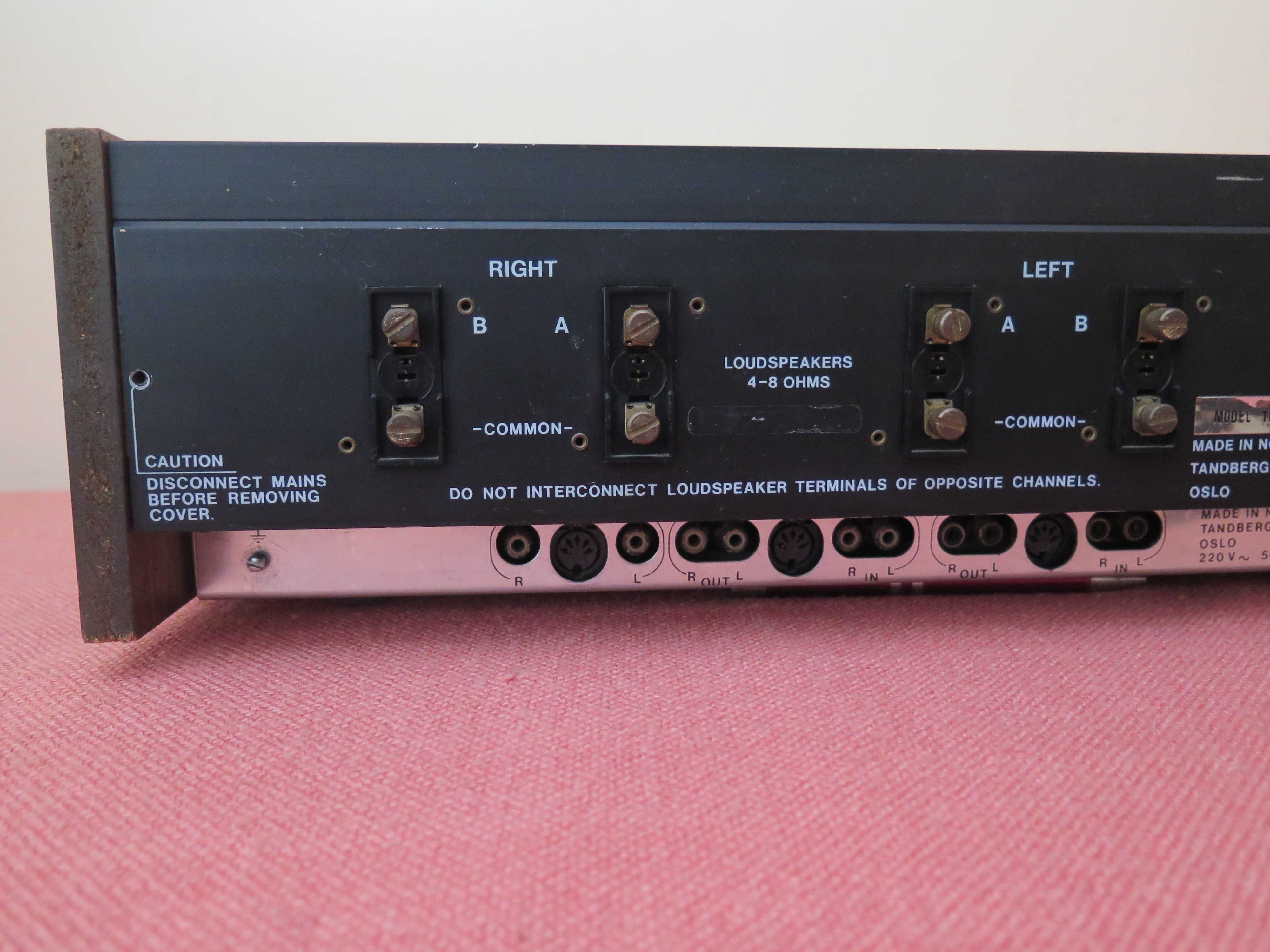 Vintage, TANDBERG TR-1040P,      FM Stereo Receiver,     Norway