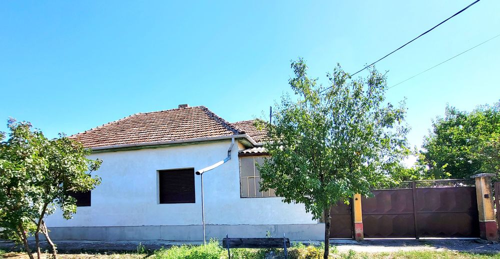 Vând casa în Sofronea