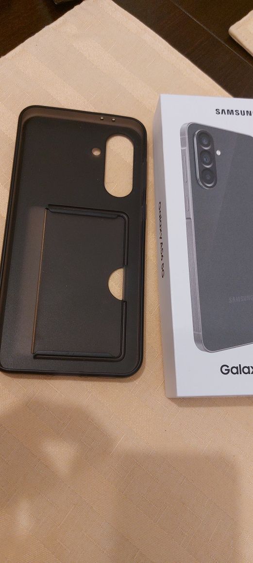 Samsung A56 5G чисто нов 2г.гаранция