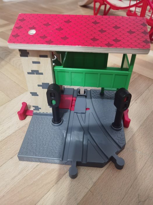 Signal Building Playtive
