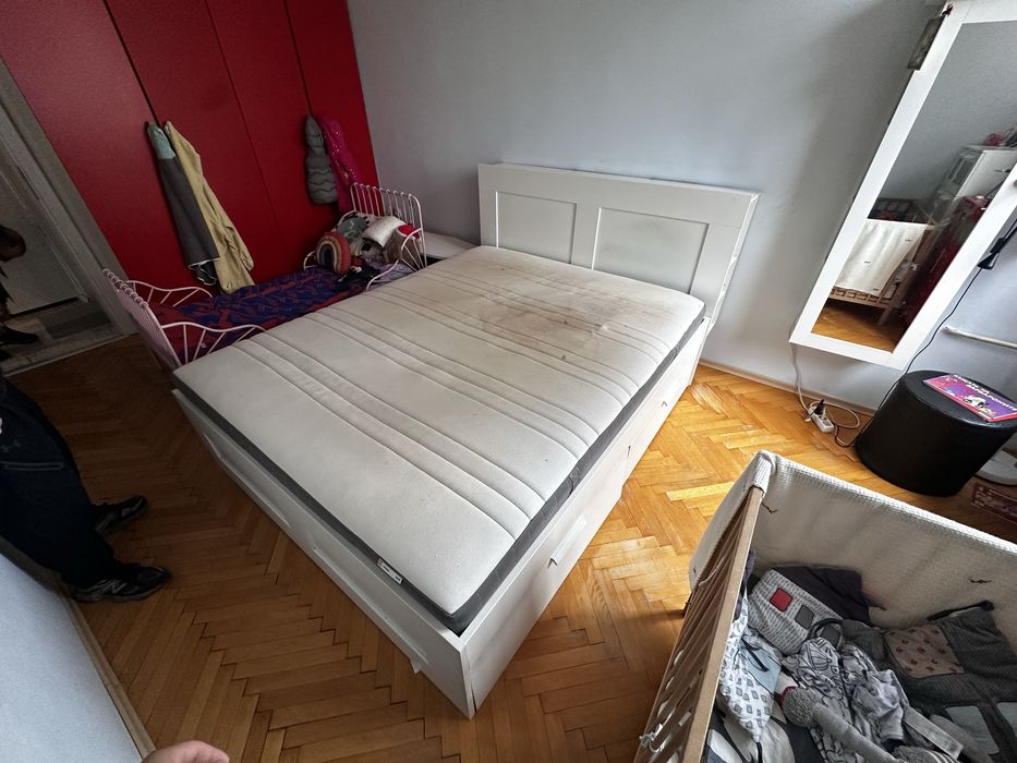 IKEA BRIMNES спалня с чекмеджета и табла – 160x200 см + матрак