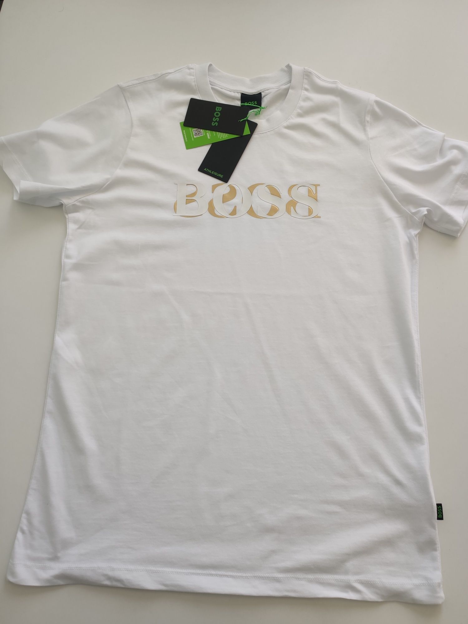 Мъжки тениски Boss, L,2XL