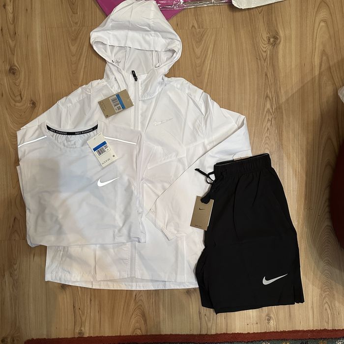 Trening Nike Miller 3 Piece Marime M Nou