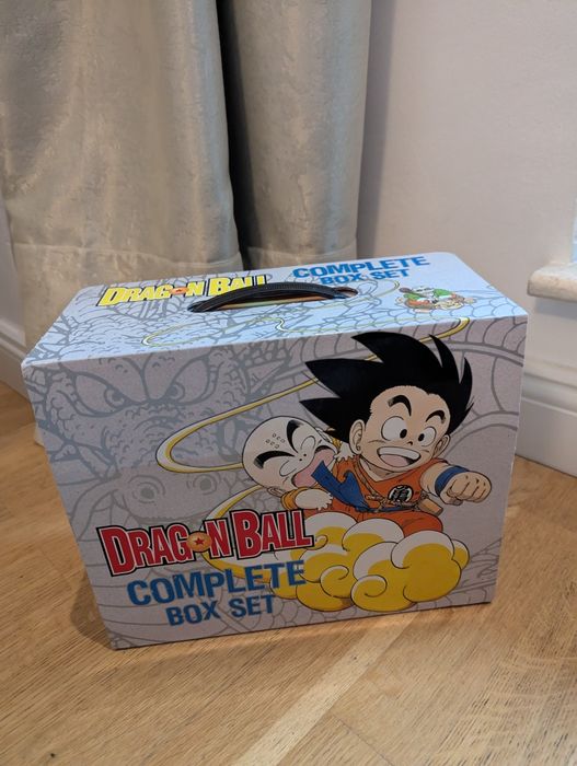 Vând set cărți Dragon Ball