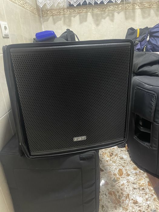 Vand 2 Subwoofer FBT SUBline 115 Sa ca noi