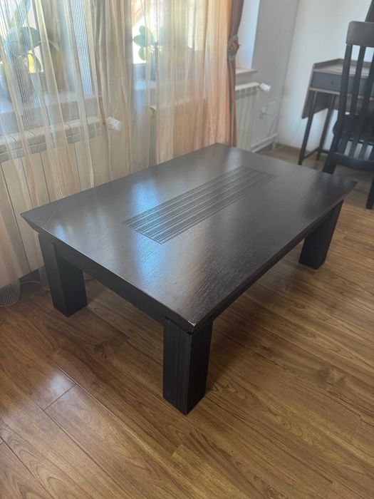 Masă cafea din colecția Saigon de la Naturlich