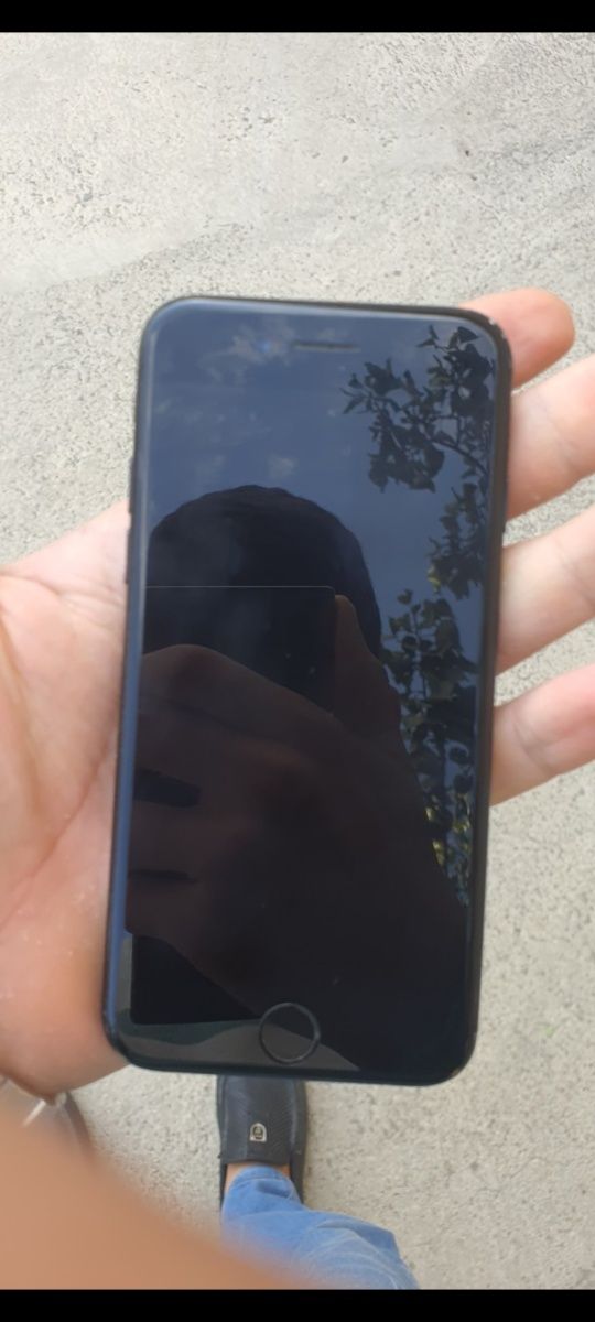 Iphone 7  ideal holatda
