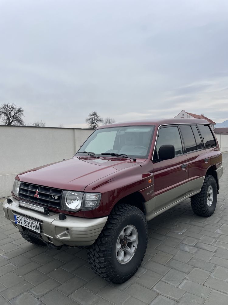 Mitsubishi Pajero MK2 3.0 V6 24 VALVE