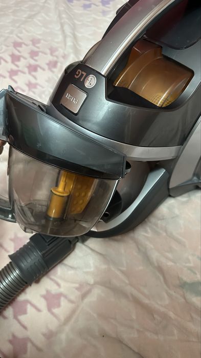 Пылесос хорошем состояни