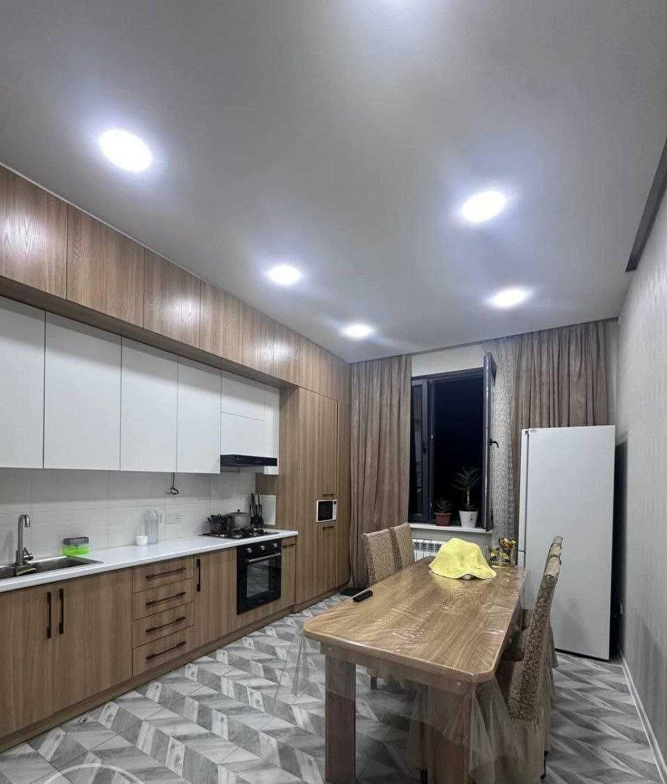 СРОЧНО продажа 3/2/7  Юнусабад 7 квартал, 84м2