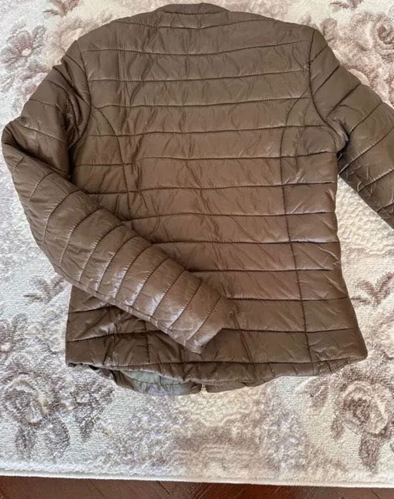 Есенно яке Defacto