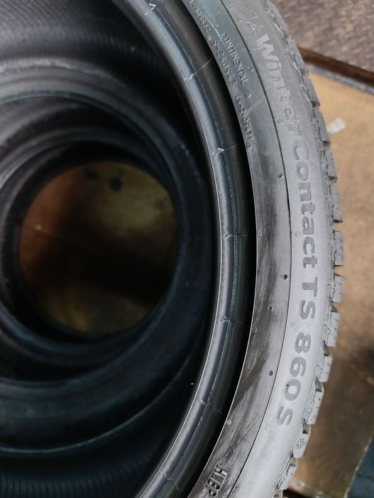 Anvelope de iarnă 275 35 21 Continental dot 2021