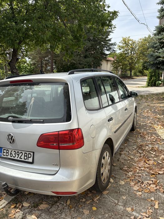 VW TOURAN 1.6 TDI  2011 г.