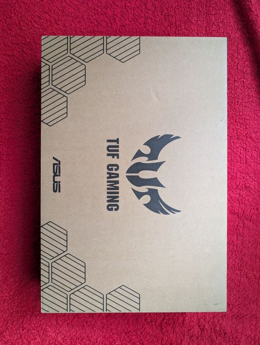 Laptop gaming Asus Tuf A17 FA706-IU