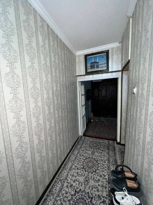 Продается 1-комнатная квартира! ЯнгиХаётский район, массив Дустлик-1