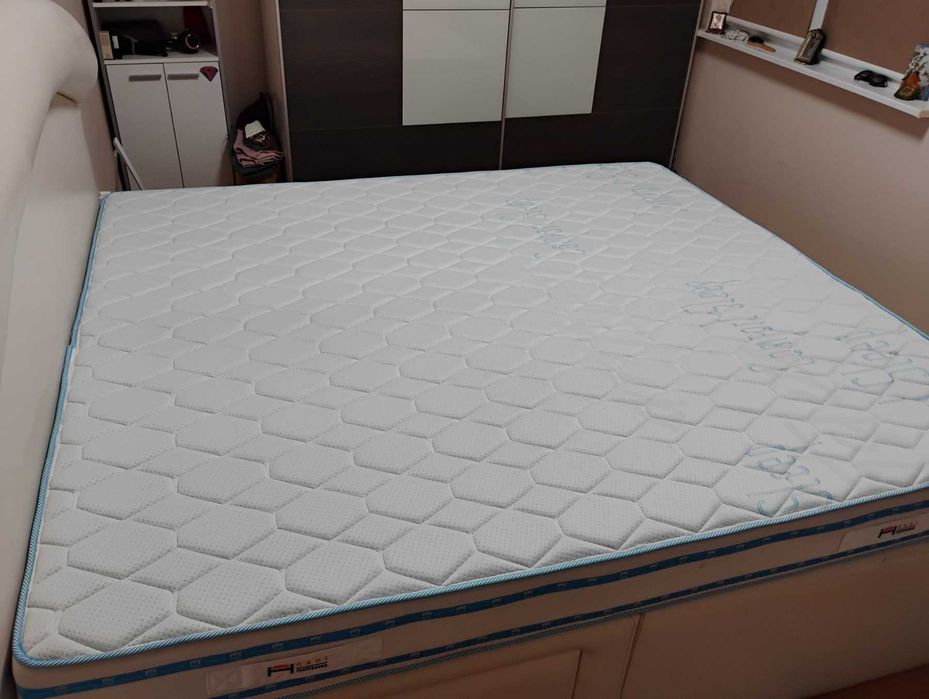 Матрак Тирена флекс 180/200 в идеално състояние, двулицев