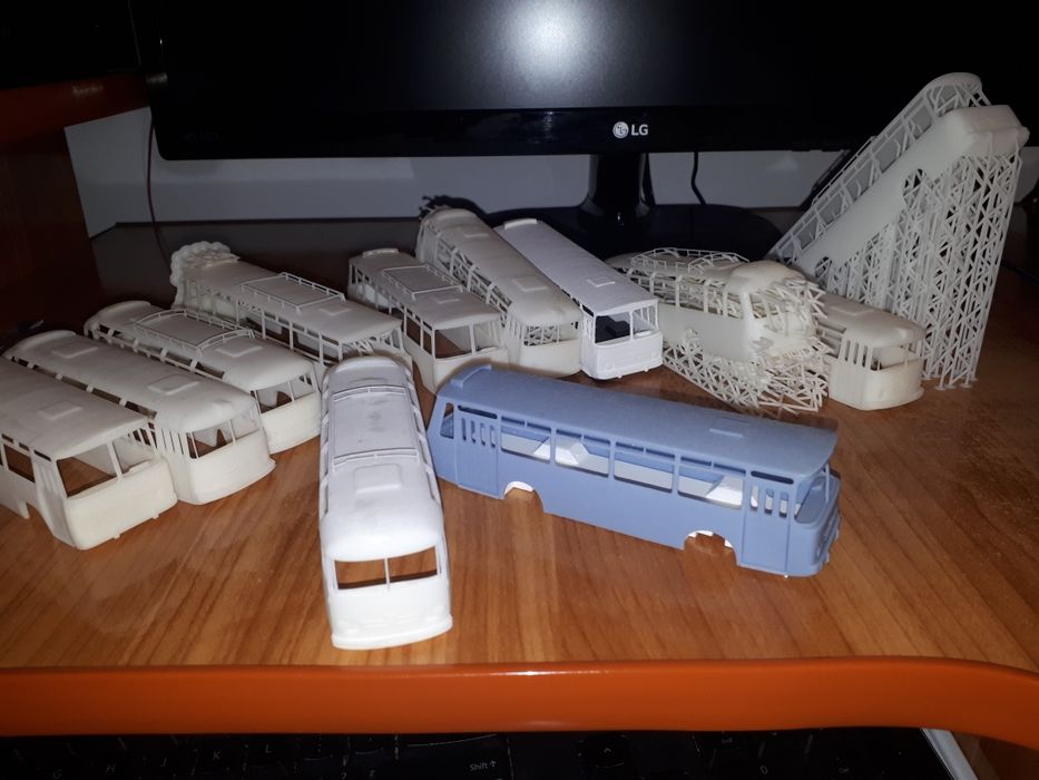Machete Autobuze TV20 U+R și TV2 U+R printate 3d în rășină scara 1/72