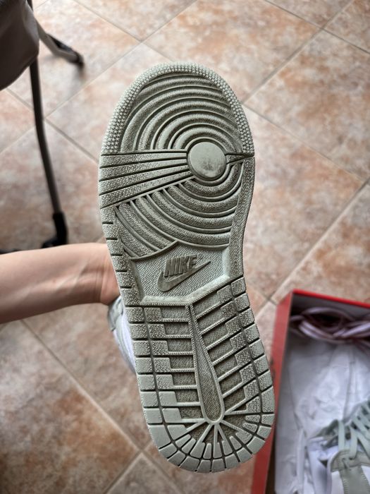 Air Jordan 1 High Seafoam