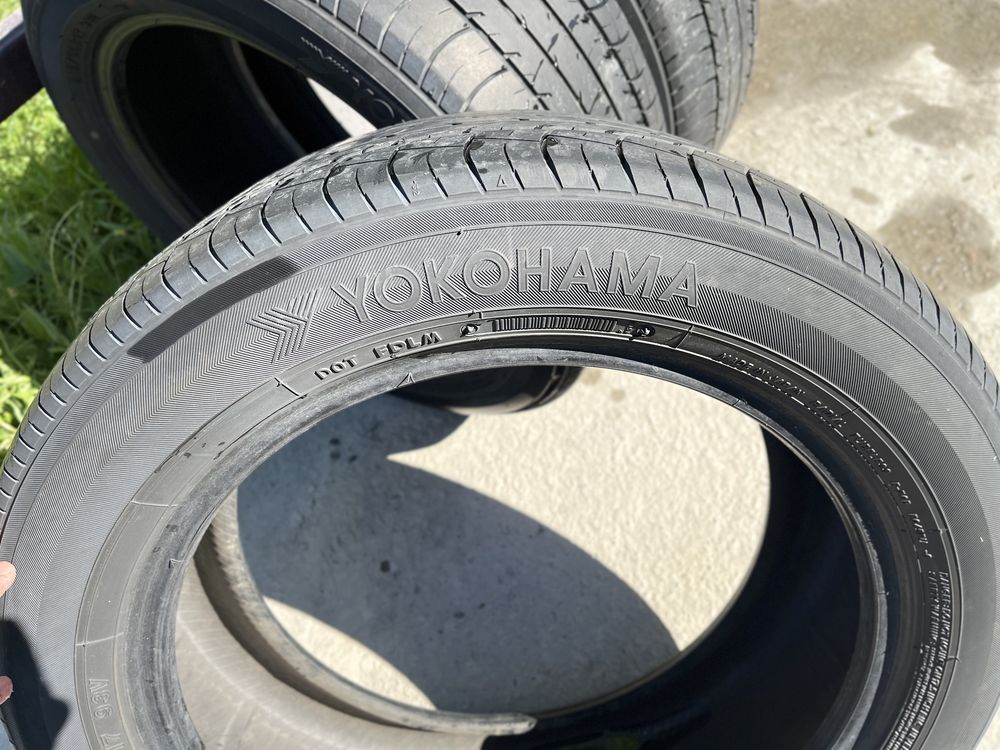 Летние шины Yokohama 215/55/17