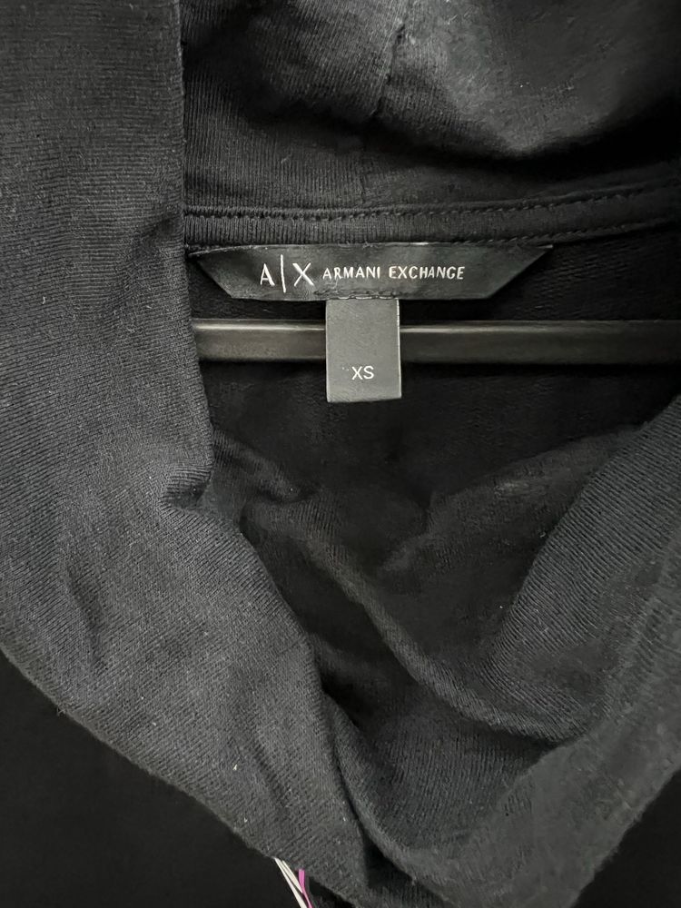 Тениска Guess Рокля Armani Exchance