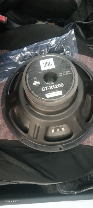 JBL 1200 sotiladi