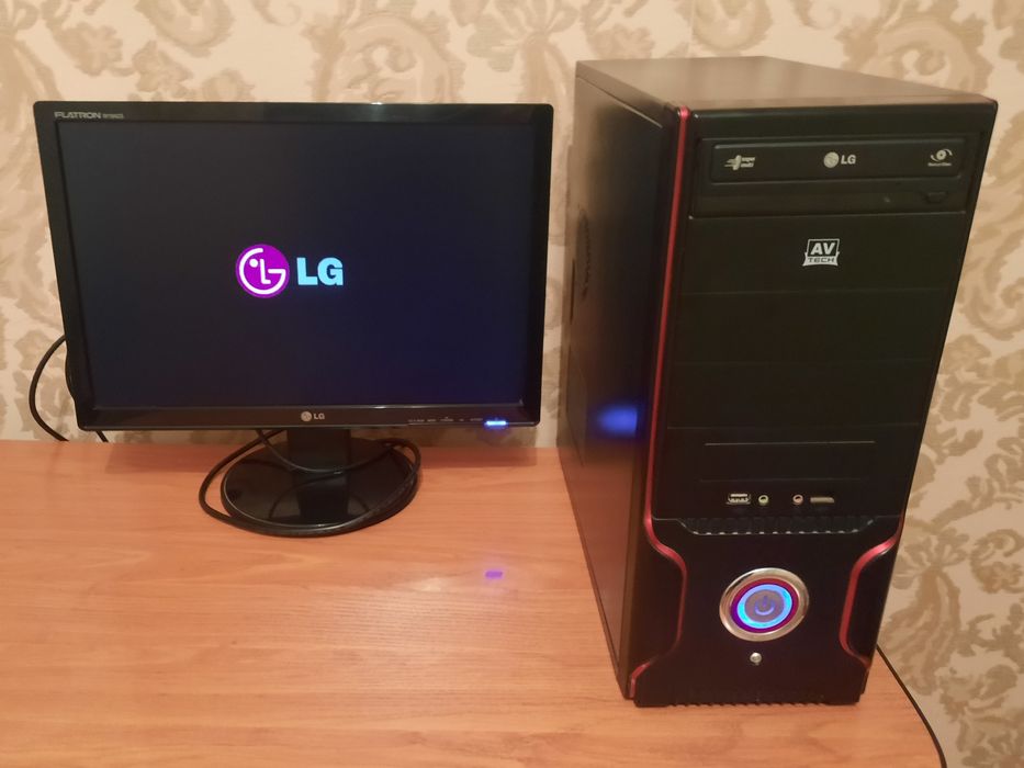 Продается монитор + системный блок