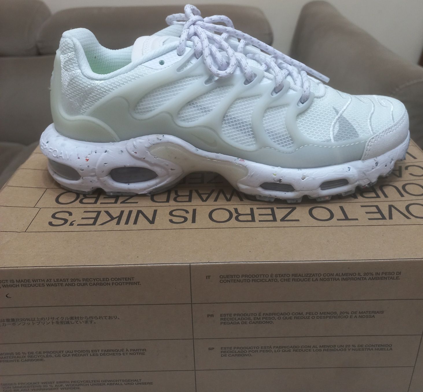 Nike обувки (НОВО)