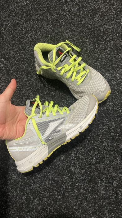 Adidasi Reebok sport 35,5