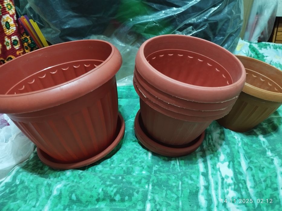 Горшки для цветов