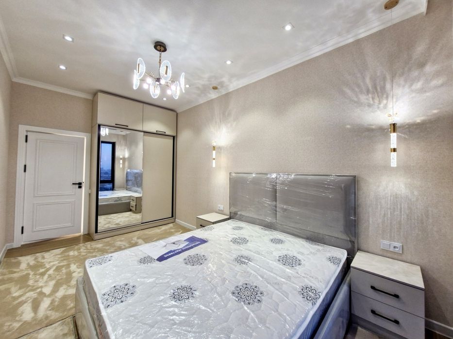 3 комнатная без глухих комнат в Новостройке с Лифтом Фрунзе