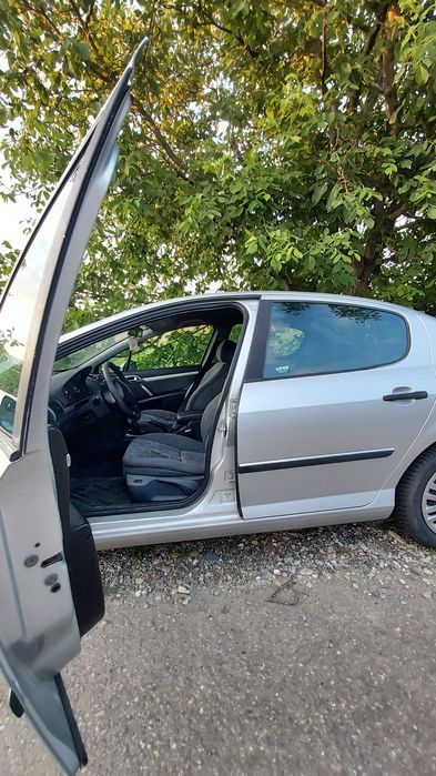 Vând Peugeot 407