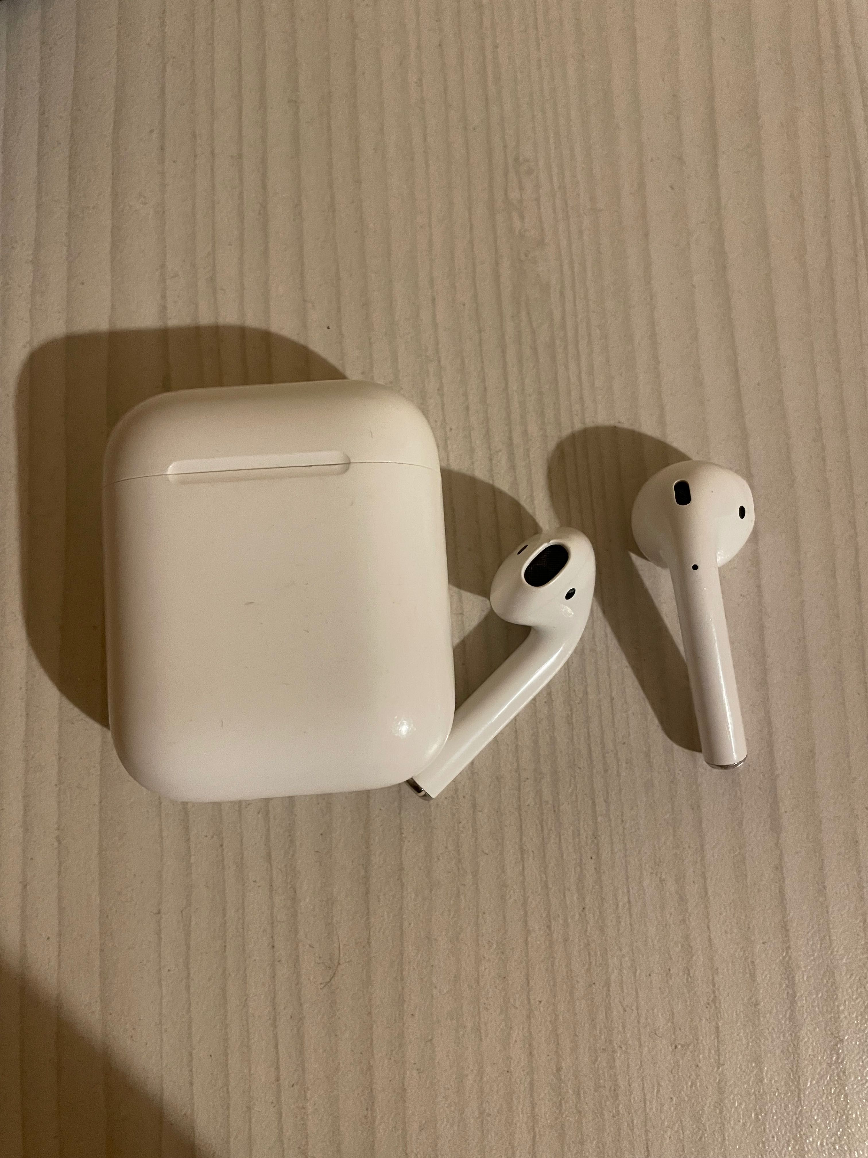 Airpods 2nd Generation