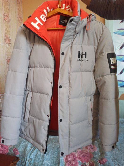 Куртка мужская зимняя в отличном состоянии