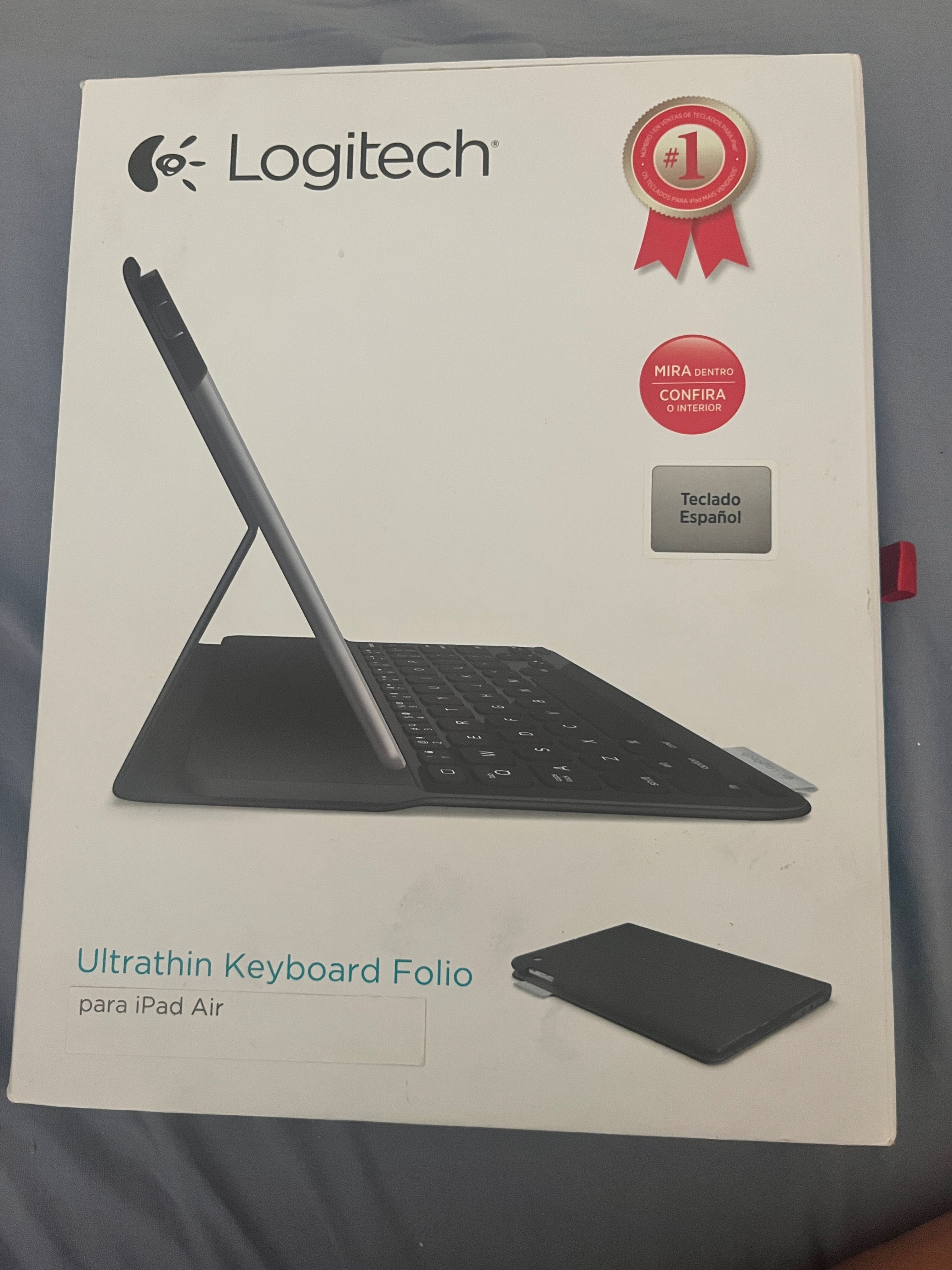 Клавиатурa за iPad Air