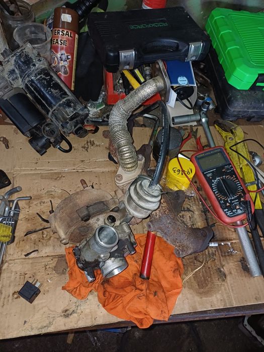 Seat alhambra на части