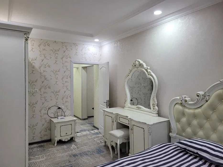 Срочно Сдам Шикарную квартиру на Метро Минор! Ц-5! 2/2/5