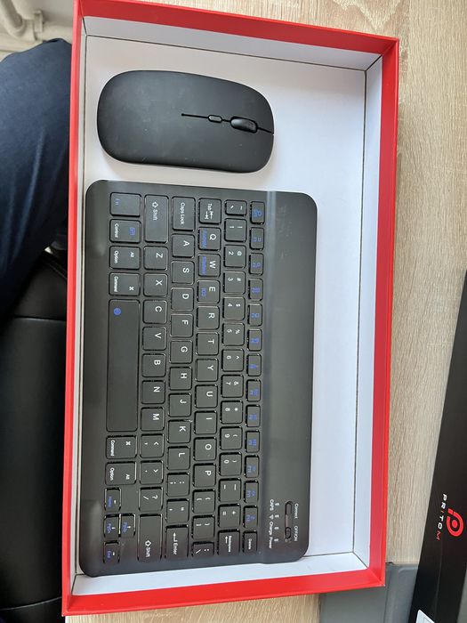 Планшет PRITOM Model L10