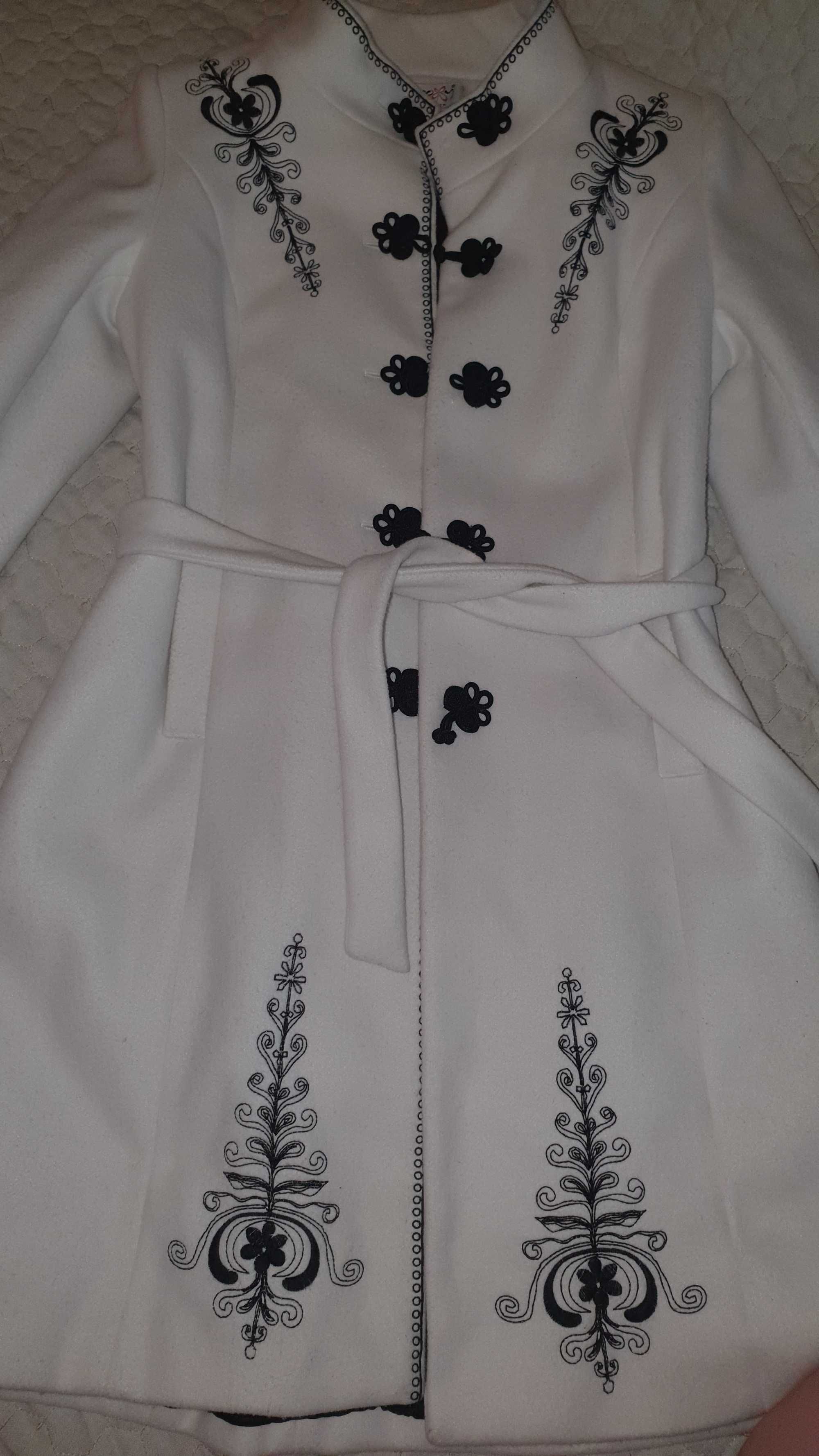 Palton traditional