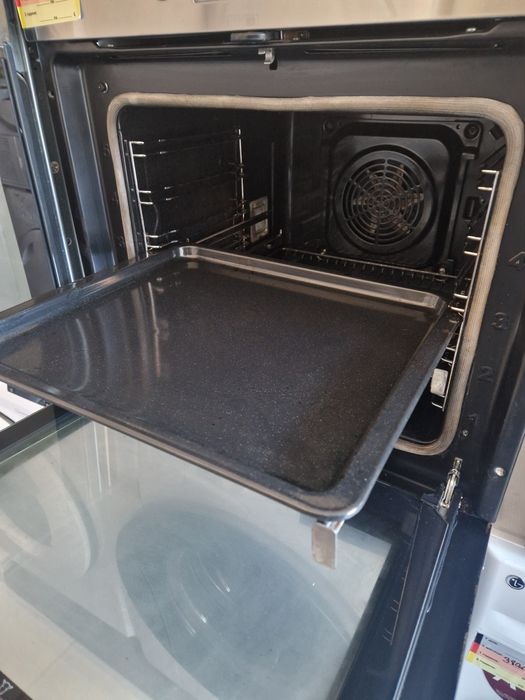 Фурна за вграждане Gram Пиролиза