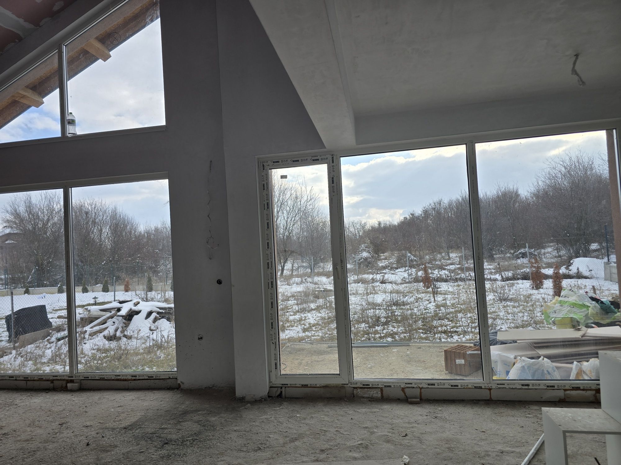 Продавам къща 160 кв. с. Житен  София