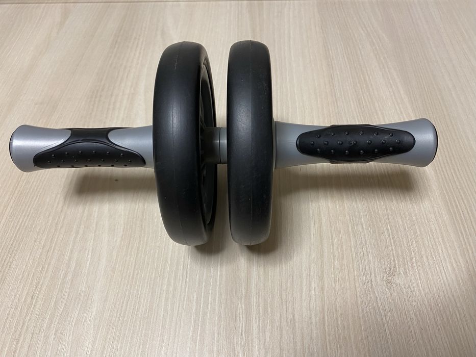 Roata abdominala fitness