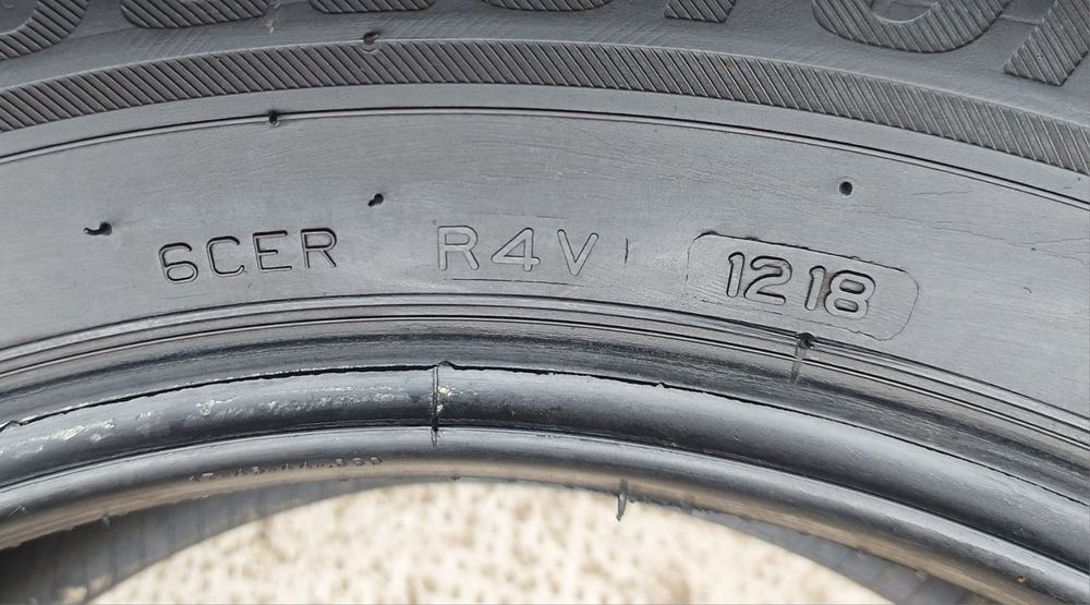 Set 2buc 215/60 R17 96H Bridgestone Blizzak LM-80 EVO M+S iarnă