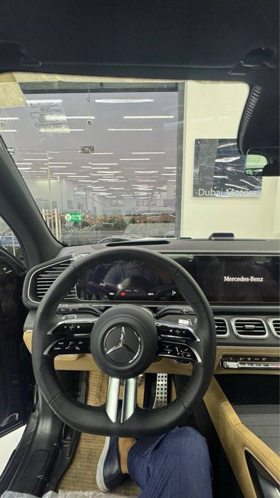 Mercedes-Benz GLS 450 год 2025